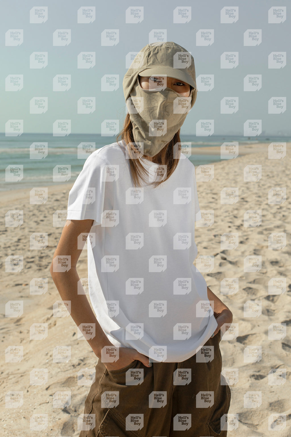 Coastal Drift — Stock Photos features 15 images with local creative Nae, capturing beach life and the slow rhythm of Hua Hin.