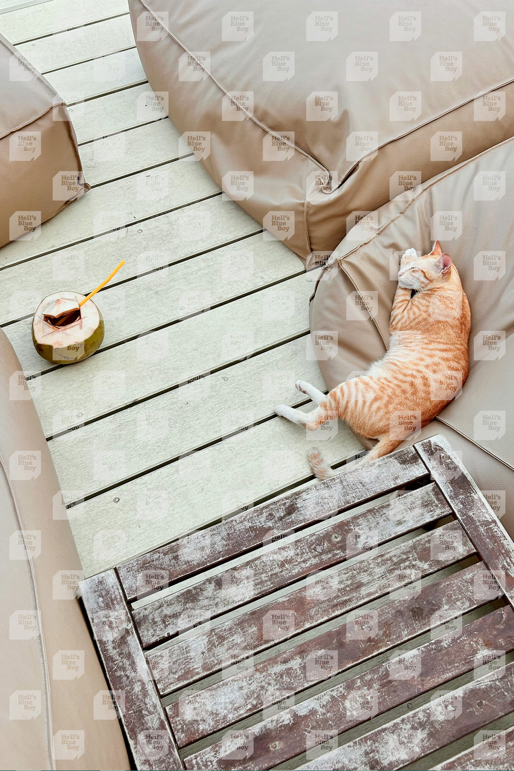 Coastal Drift — Stock Photos features 15 images with local creative Nae, capturing beach life and the slow rhythm of Hua Hin.